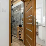 Komfortowy Z Klimatyzacja By Renters * Krakov